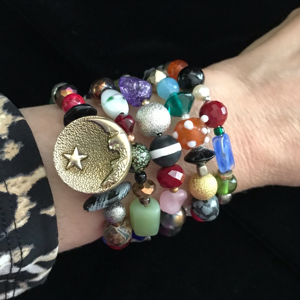Handmade Bracelet with Vintage & Modern Elements (B25-11H) New Without Tags - Picture 7 of 8